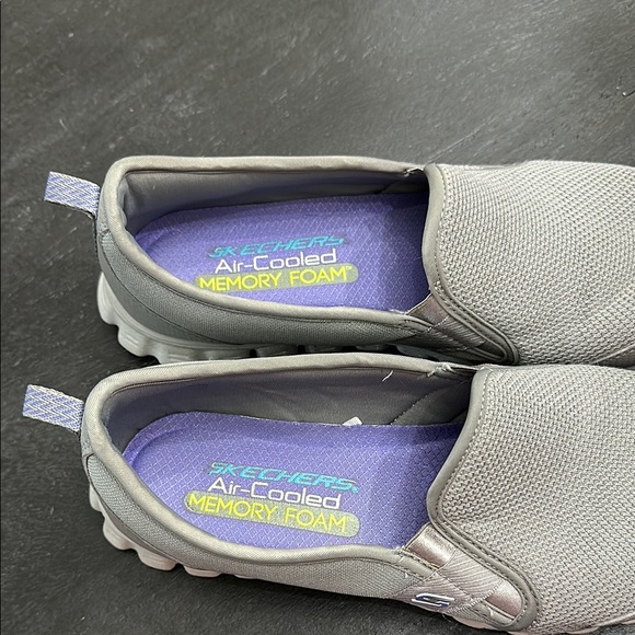 Skechers Gray Slip-On Sneakers - Picture 4 of 8